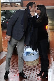 Ilaria D'Amico e Leopoldo Mattia lasciano l'ospedale 12