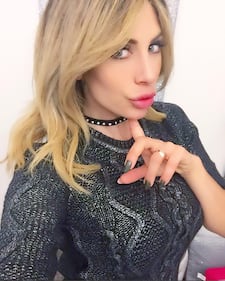 Paola Caruso hot in reggiseno su Instagram 3