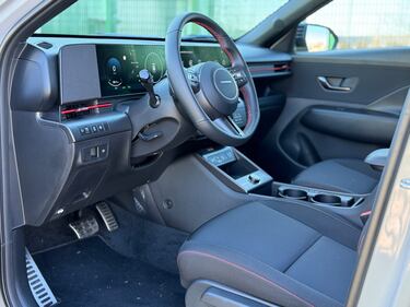Hyundai Kona HEV: tutte le foto 14