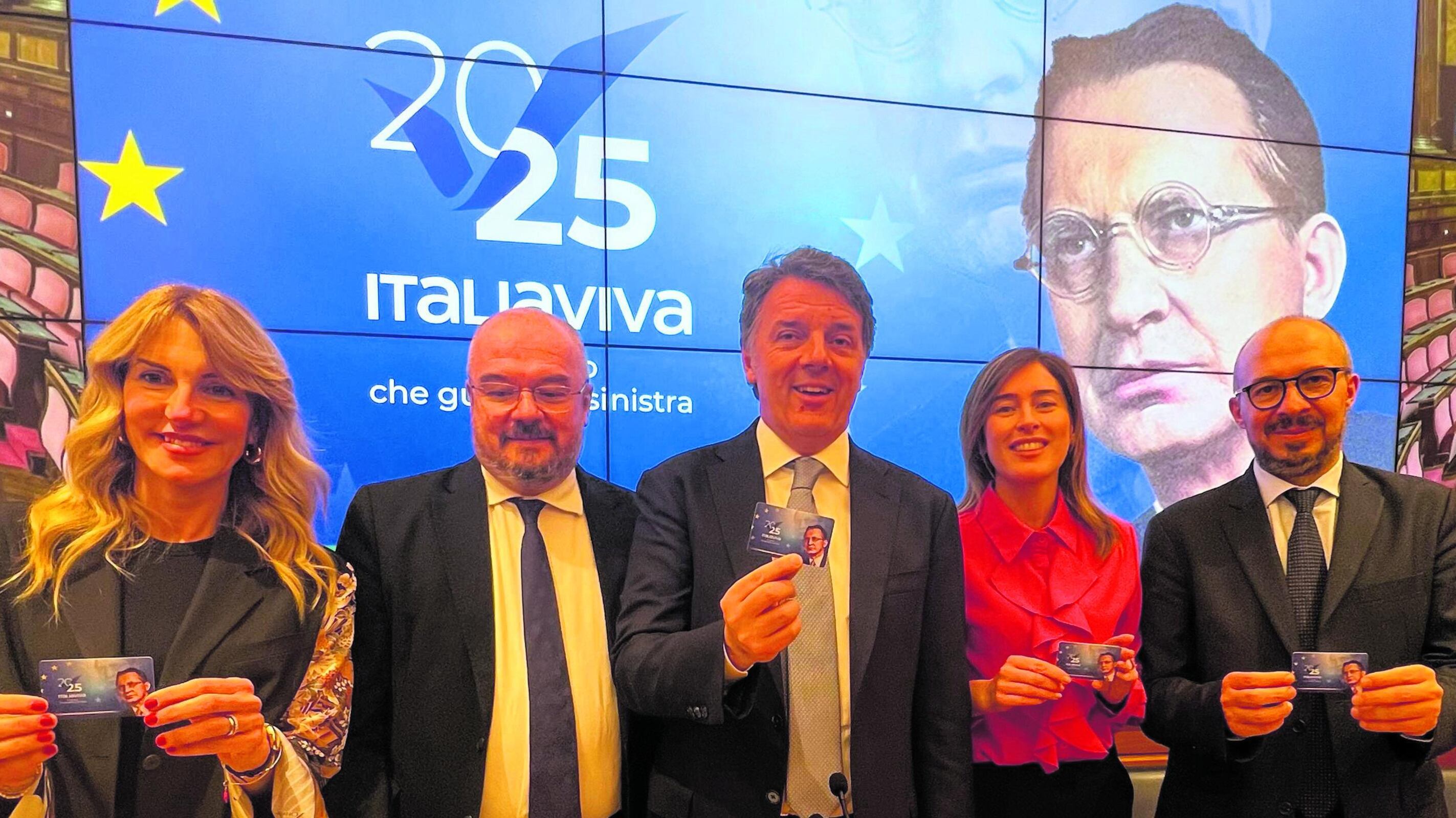 Renzi scippa De Gasperi al Partito popolare. Ira Fi: "Alcide non guardava mai a sinistra"