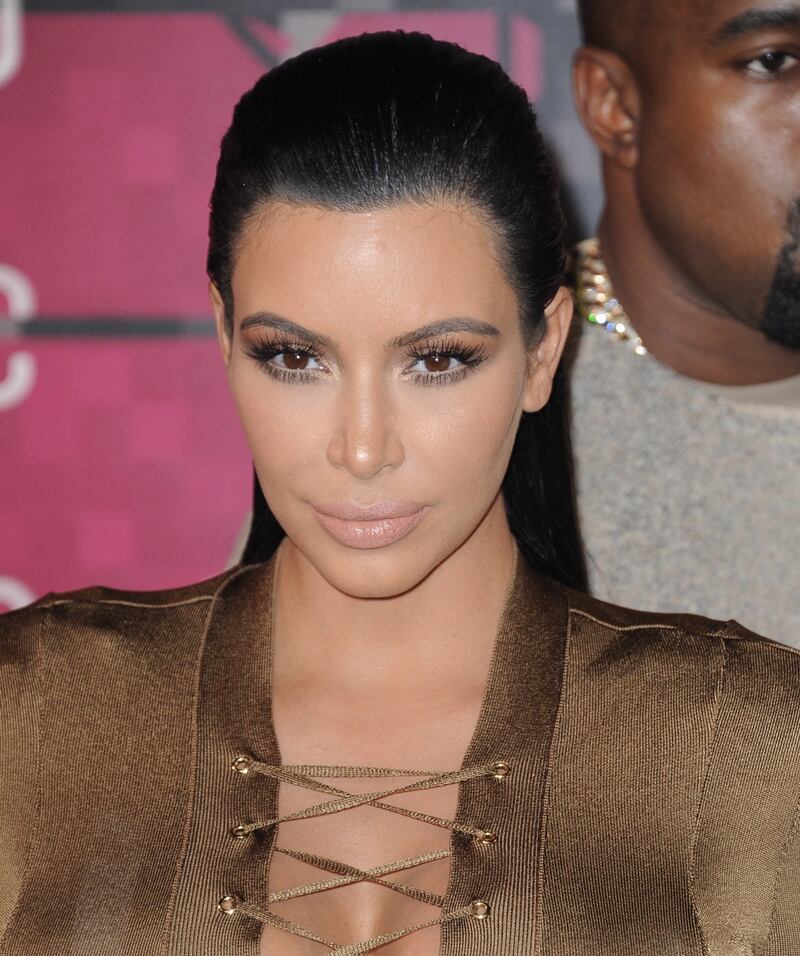 Kim Kardashian: pancione sul tappeto rosso per gli MTV VMA 2015 3