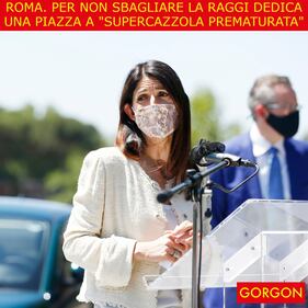Ecco la satira del giorno. La Raggi inaugura nuova piazza 1