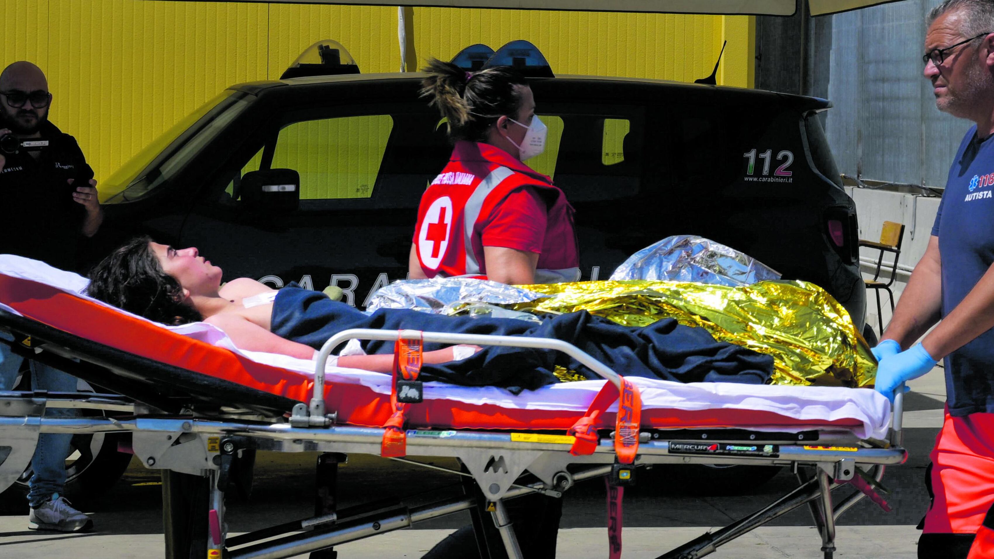 La strage dei profughi al largo della Calabria: "Colpa dei trafficanti di uomini, non di Ankara"