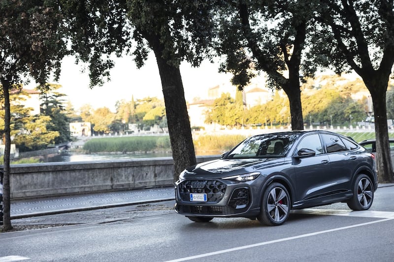 Audi Q5 e-hybrid: guarda la gallery 8