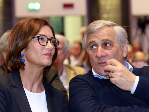 Manovra, Forza Italia: "Grave bocciatura Ue. Isolamento per l'Italia"