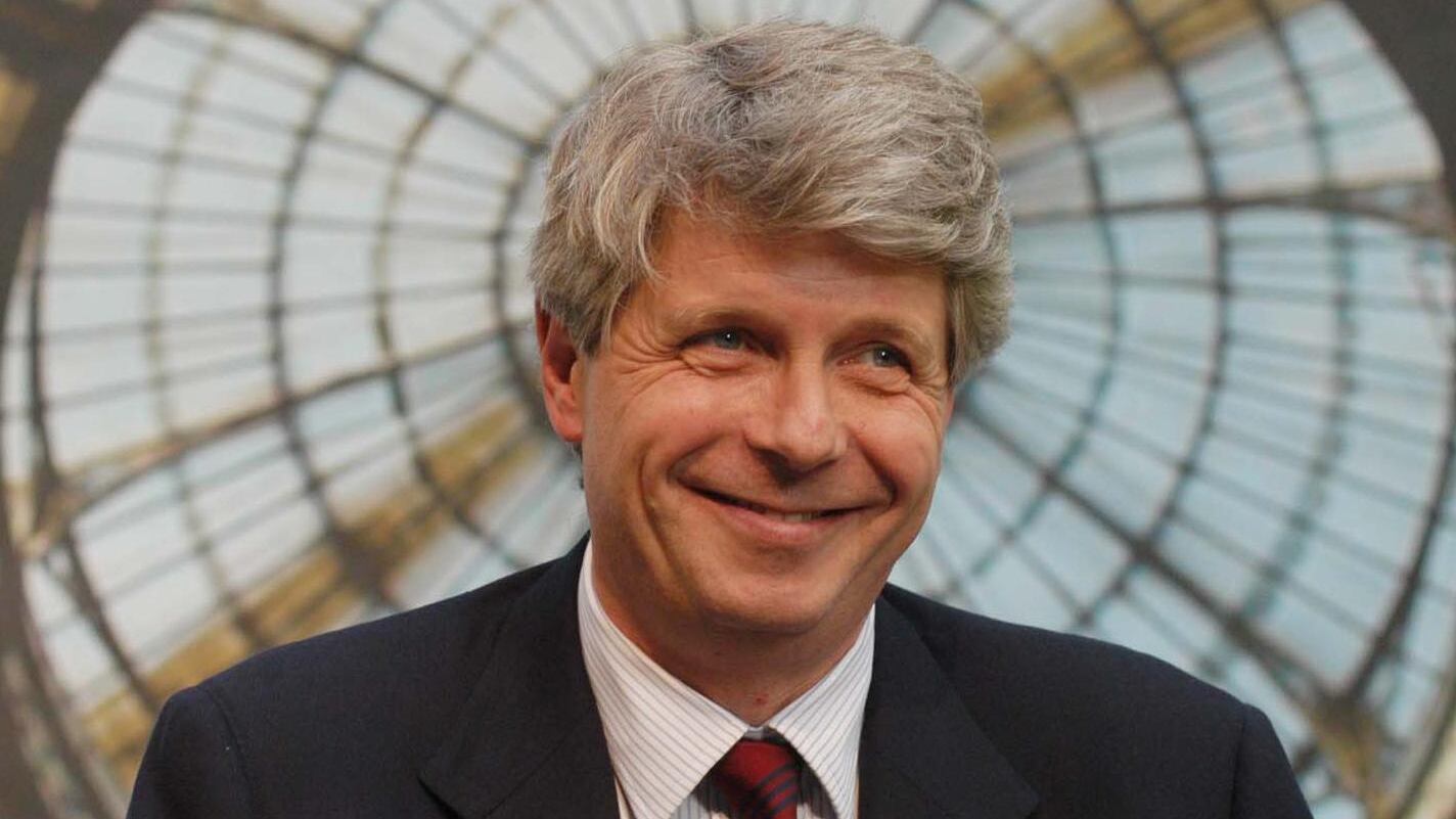 Lissner se ne va a Parigi A Milano restano due stipendi da pagare