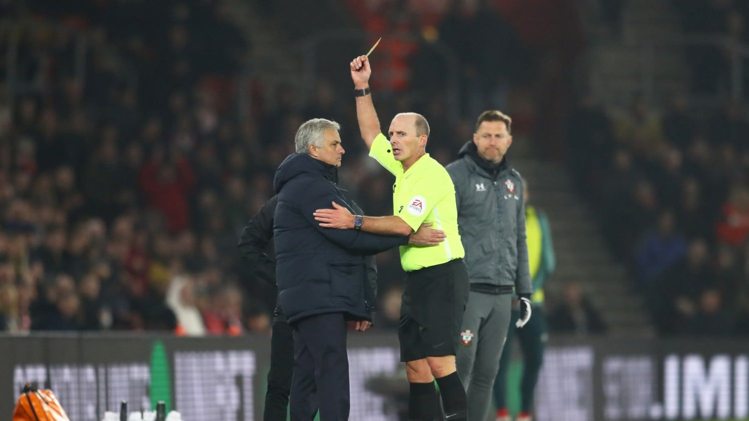 Mourinho: "Sono stato scortese? Sì, ma lo sono stato con un'idiota"