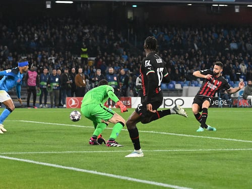 Il Diavolo di Giroud manda all'inferno il Napoli di Champions