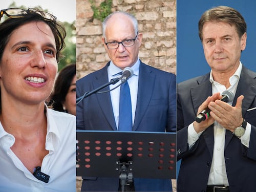 Caos primarie a sinistra, ora spunta pure Gualtieri terzo uomo. Quelle trame al Nazareno