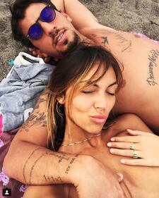 Sarah Nile nuda su Instagram, foto 19