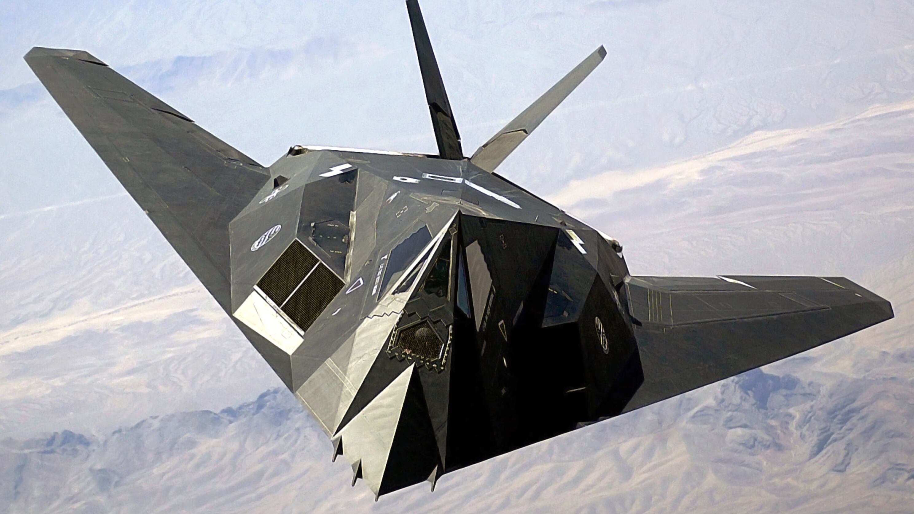 La prima missione di guerra dell'aereo invisibile: quando l'F-117 volò su Panama