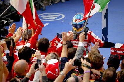 Alonso trionfa in Cina 3