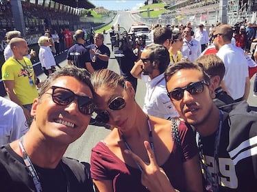 Belen Rodriguez e Andrea Iannone, effusioni in Grecia 8