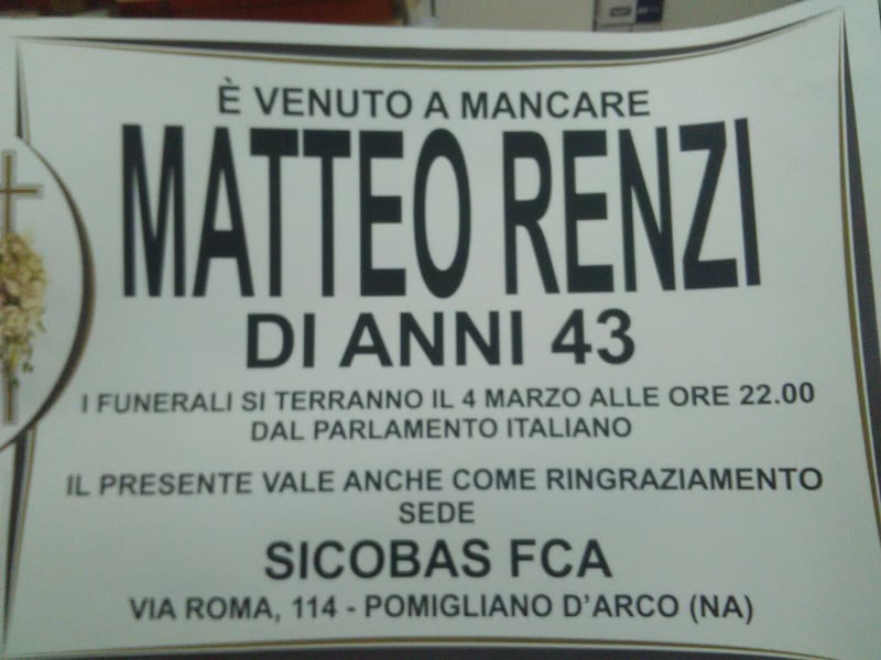 Renzi in una bara: i manifesti choc dei Cobas 3
