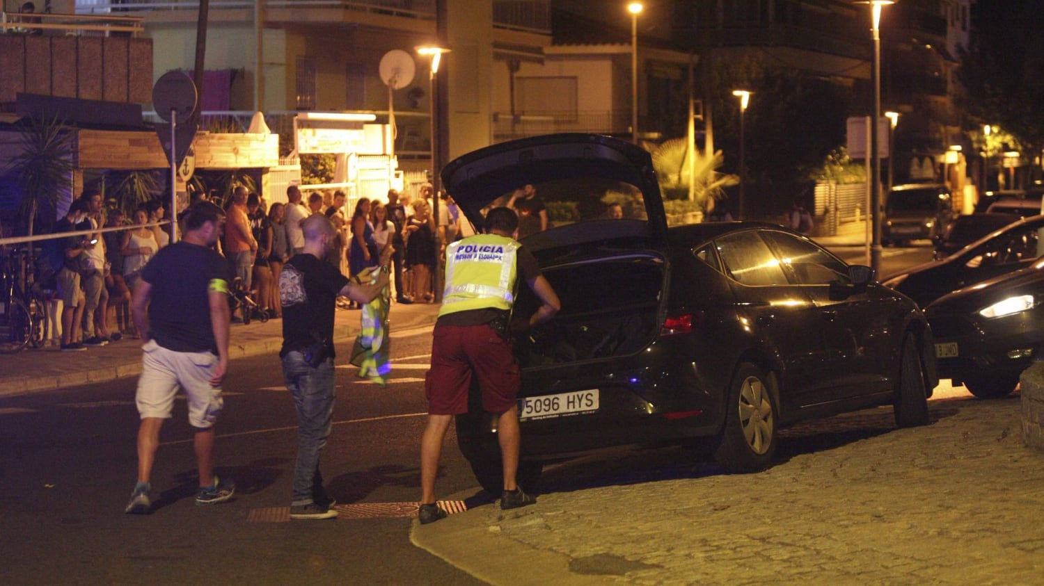 Il poliziotto-eroe che ha ucciso da solo 4 terroristi a Cambrils