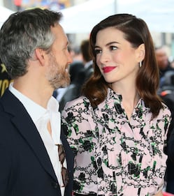 Los Angeles: Anne Hathaway premiata con una stella sulla Walk Of Fame 4