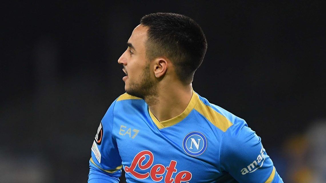 L'attaccante del Napoli Ounas rapinato mentre rientrava a casa