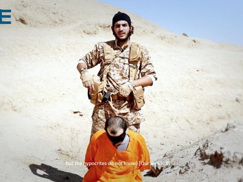 Un nuovo video degli otto attentatori di Parigi