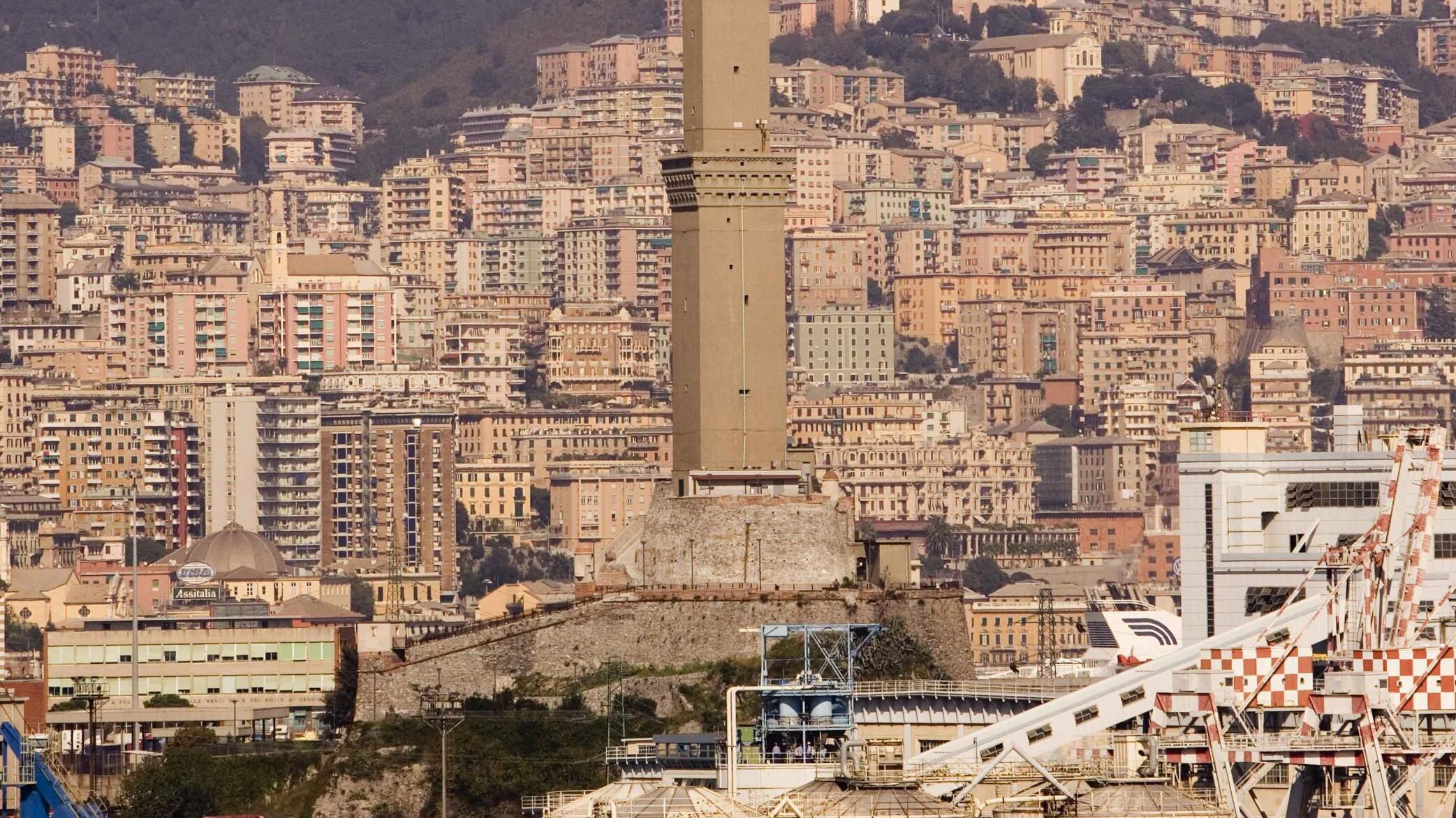 «Genova segua il modello della Scozia»