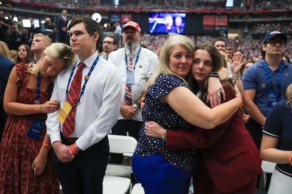 Il lungo addio a Charlie Kirk in Arizona 5