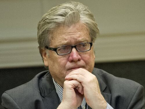 Quel viaggio di Steve Bannon a Roma per un governo che non c'è