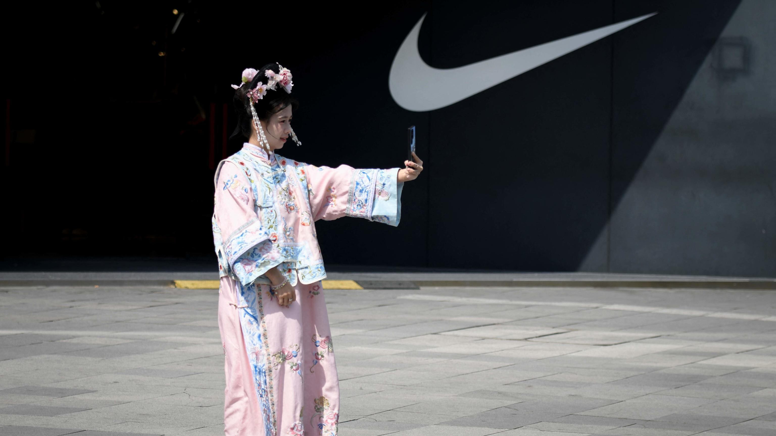 Prodotte in Asia, crollo sneakers