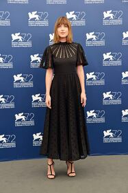 Dakota Johnson alla Mostra del Cinema di Venezia 9