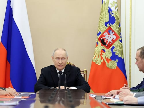 Il piano di Putin anti-Nato (e quel sondaggio di Donald)