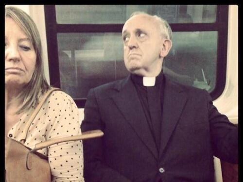 Papa Francesco tra tango letteratura e calcio "Avevo una fidanzata"