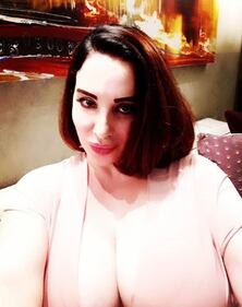 Francesca Giuliano, la super-maggiorata di "Avanti un Altro" 9