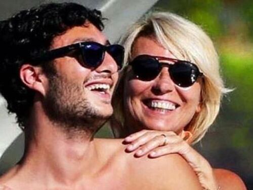 Il post del figlio per Maria De Filippi: "Noi siamo uno la forza dell'altro"