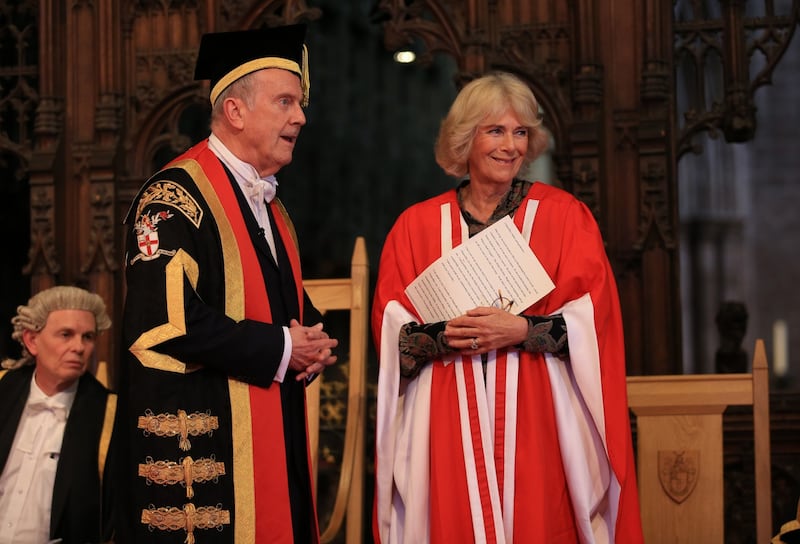 Camilla Parker Bowles, dottorato honoris causa 1