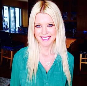 Tara Reid magrissima 23