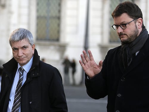 Sel a un passo dall'implosione: in 10 pronti a lasciare Vendola