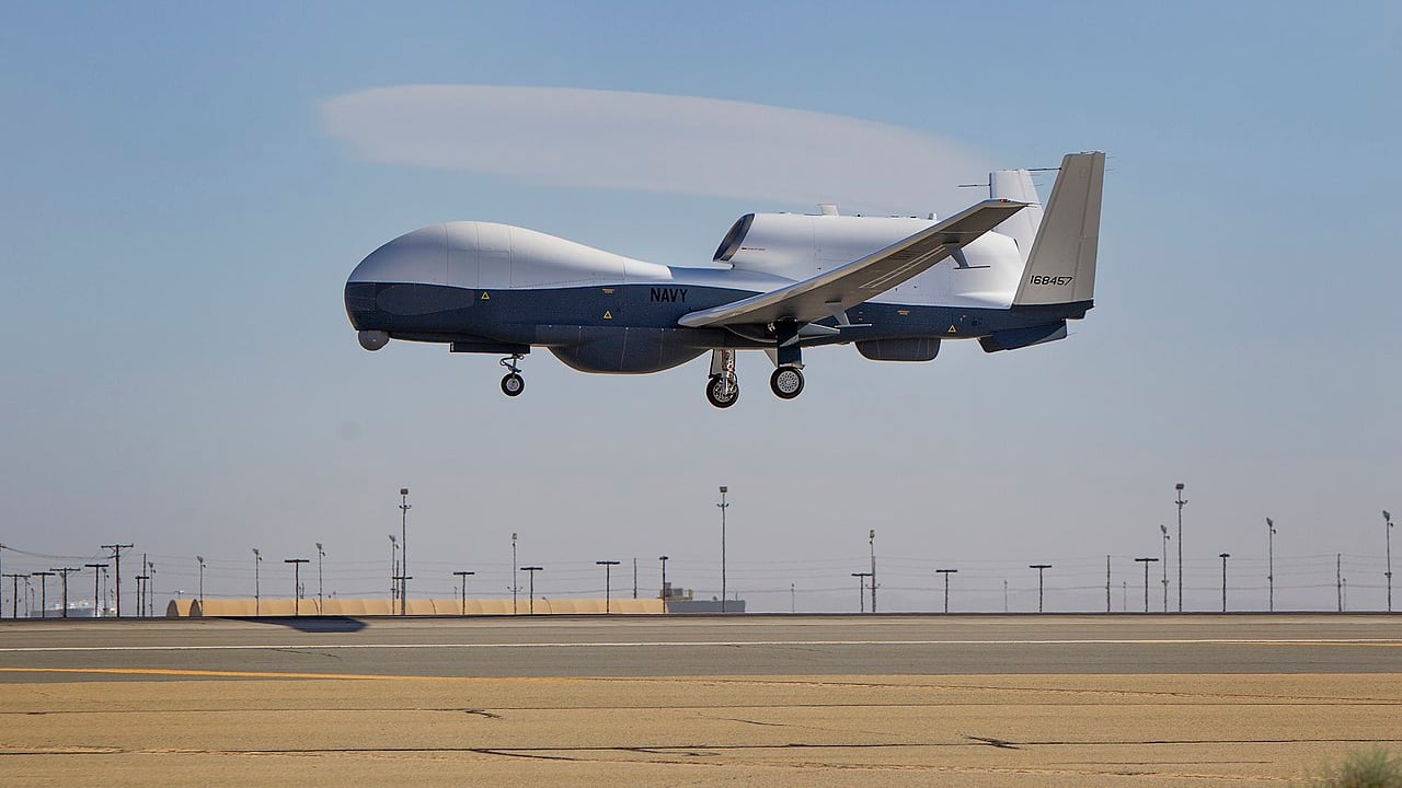 Il decollo, la strana rotta verso il golfo e la "scomparsa": cosa è successo al drone Usa partito da Sigonella