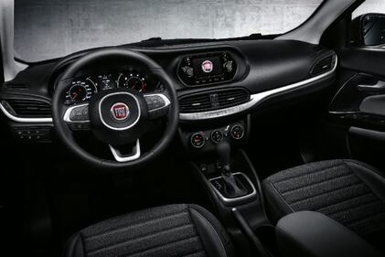 Fiat Tipo: tona la berlina per la famiglia 5