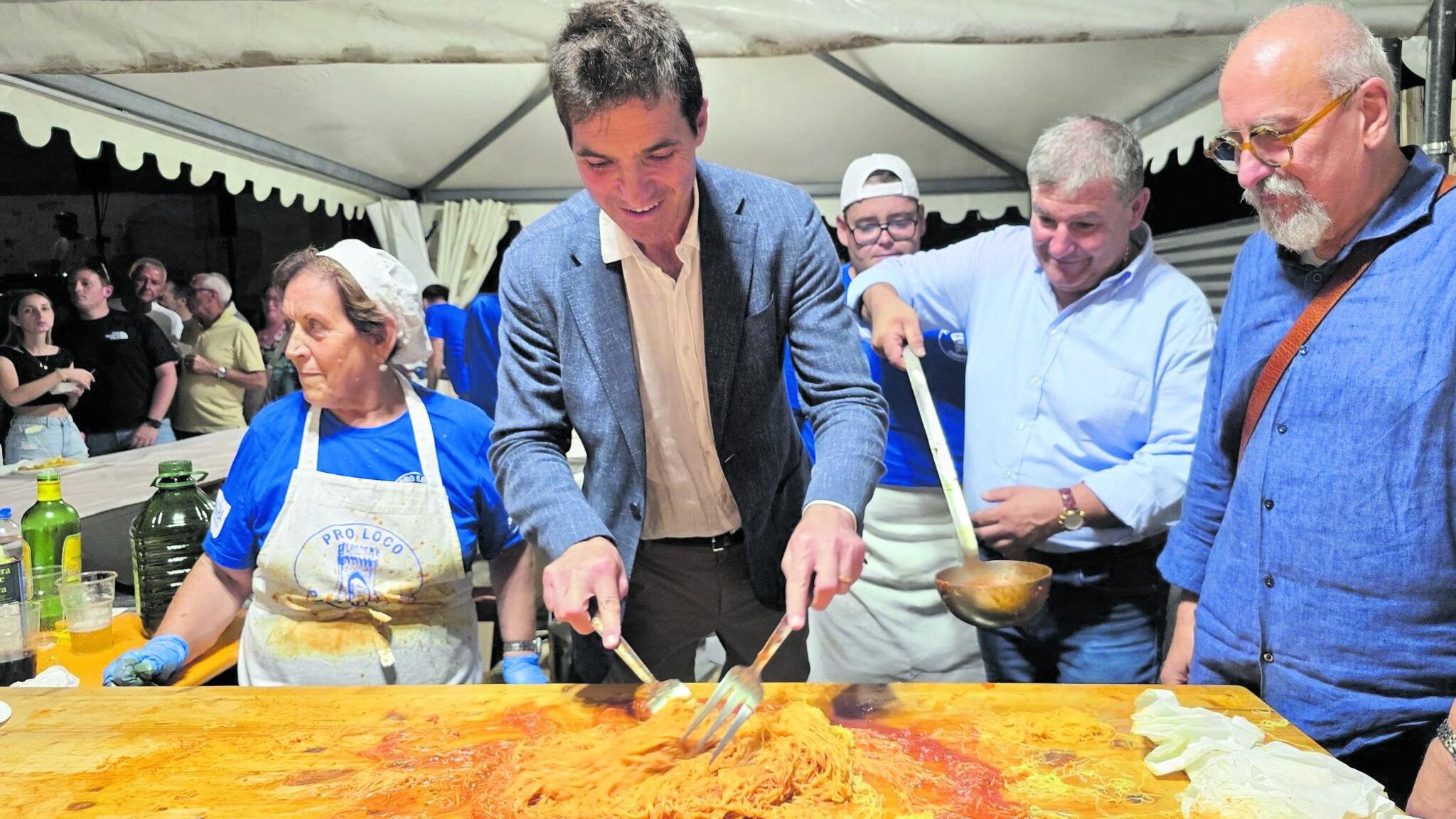 "Checco" Acquaroli, pupillo di Giorgia: dall'azienda di famiglia alla scalata nel partito