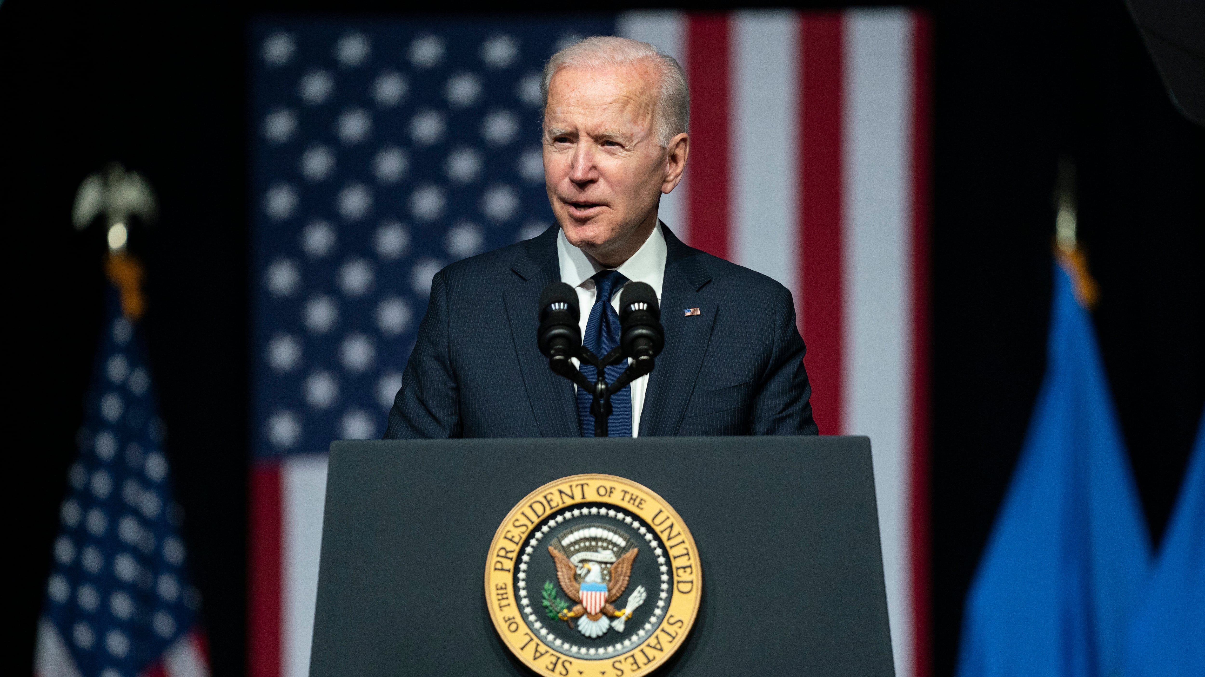 Biden "protegge" l'Alaska. "Stop alle trivellazioni"