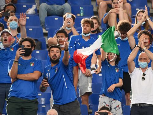 Finale degli Europei a rischio varianti. L'Italia si candida
