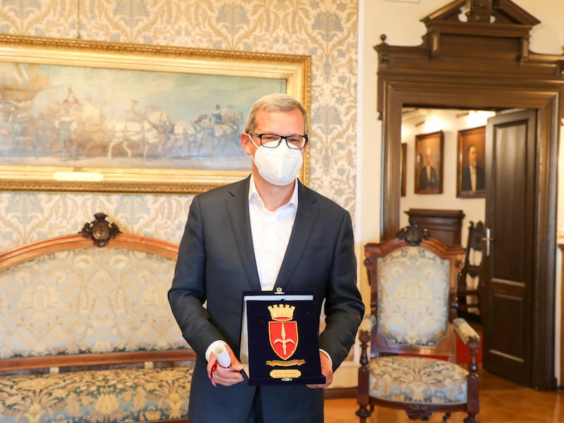 Il riconoscimento a Fausto Biloslavo 1