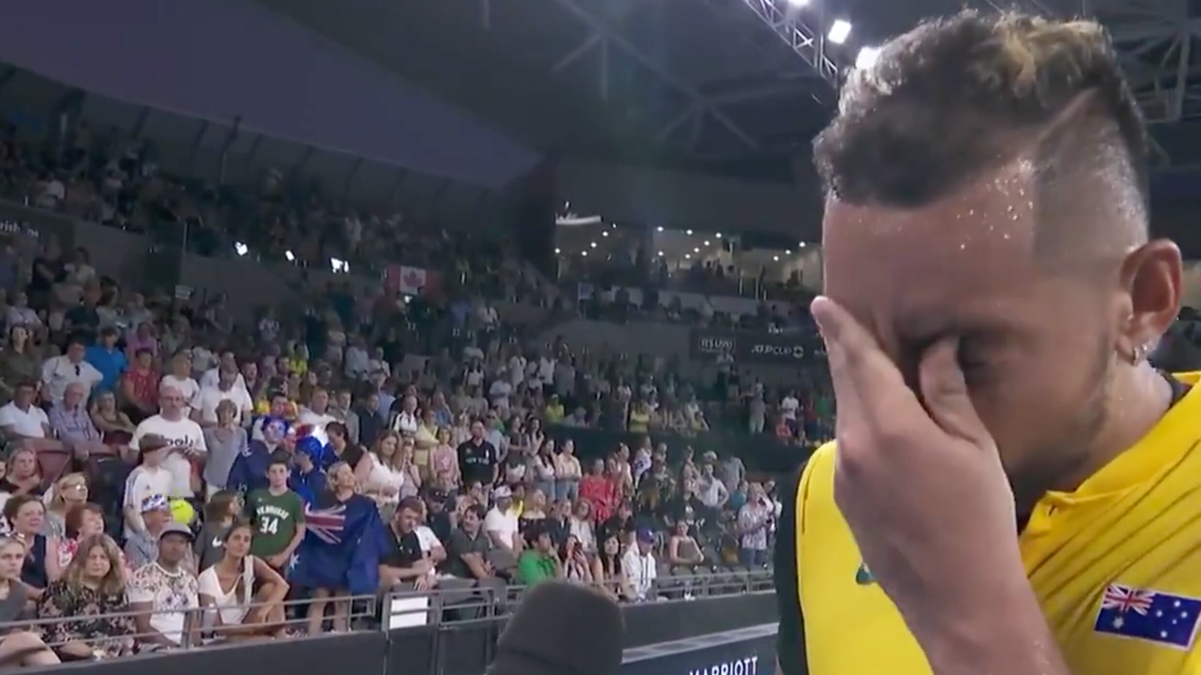 Kyrgios in lacrime per l'Australia: "È una cosa più grande del tennis"