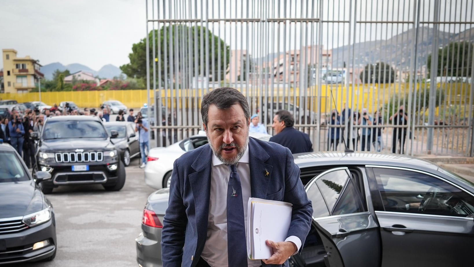 La difesa di Salvini: "La Ong Open Arms voleva farlo cadere". Verdetto a dicembre