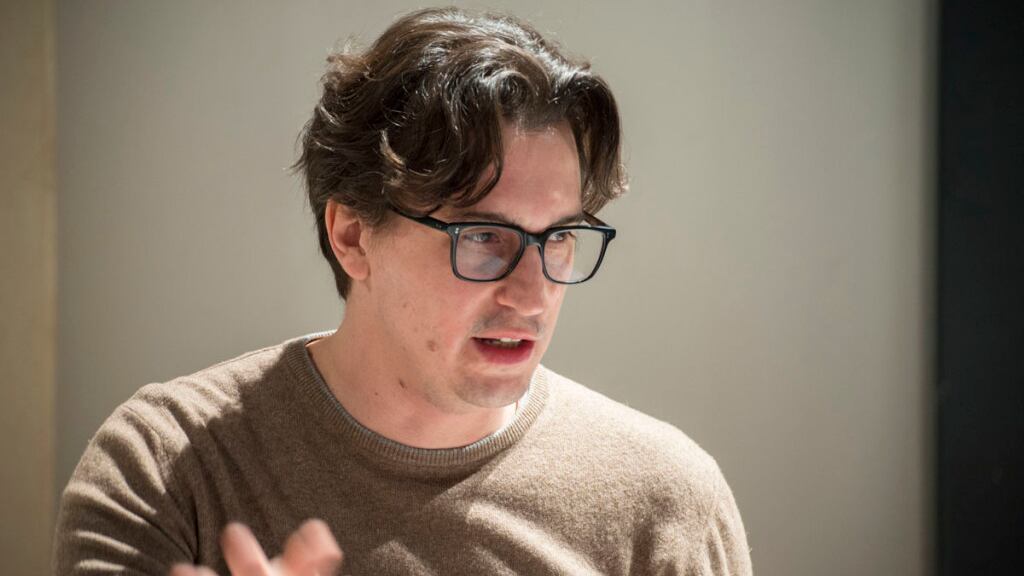 "Rispetto la tradizione, ma a ogni opera cerco di annientarla"
