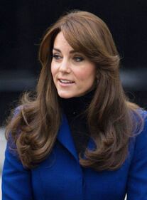 Kate Middleton, bella e glam in blu in Scozia 8