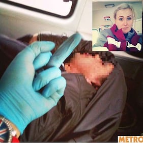 Mosca, selfie e gesti ai malati sull'ambulanza 1