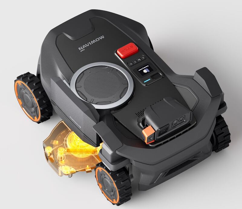 robot giardino