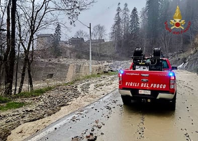 Il maltempo si accanisce sul Nord Italia: fiumi in piena, frane e smottamenti 2