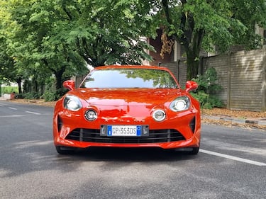 Alpine A110 GT: guarda la gallery della Gran Turismo super leggera  3