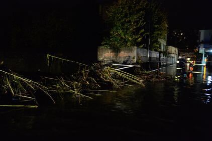 Chiavari: sott'acqua: danni e disagi causati dall'Entella 1