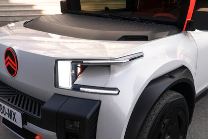 Citroen Oli: l'elettrica per tutti, batteria piccola ma tanta autonomia 9